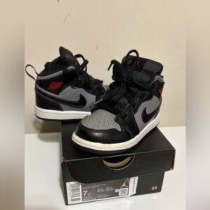 Nike Black and Gray Sneakers High-Top